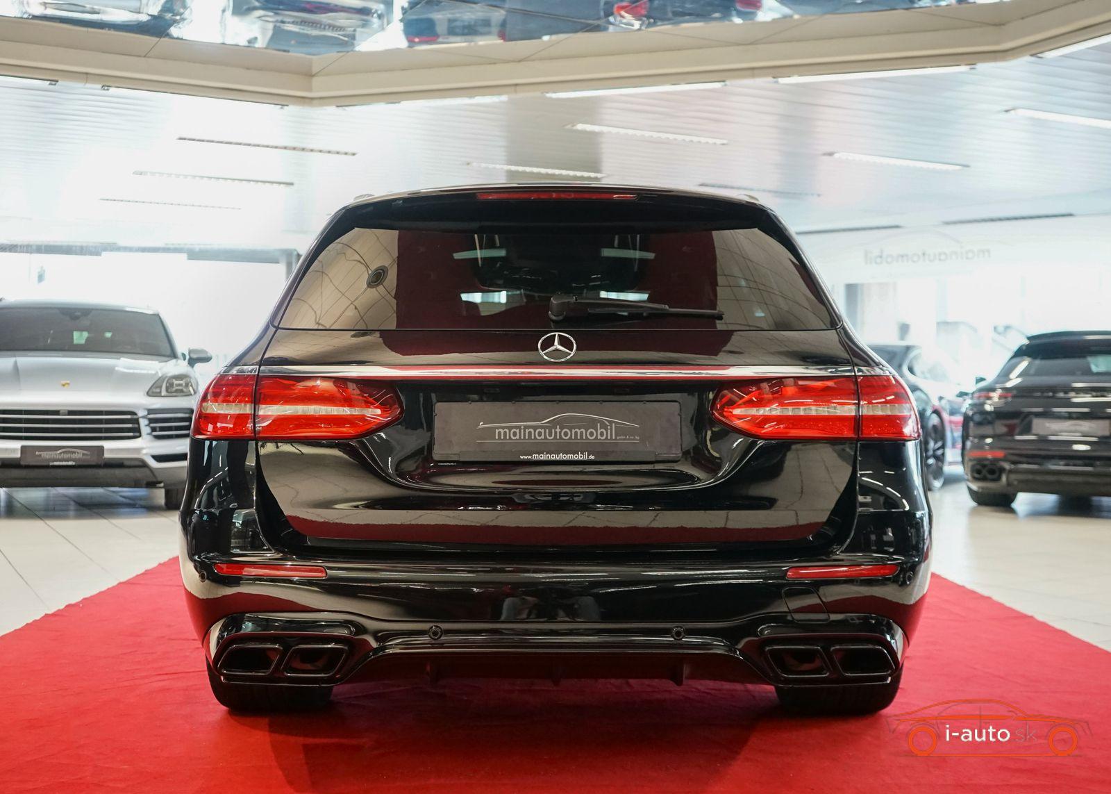 Mercedes-Benz E T  63 AMG 4Matic za 55350€