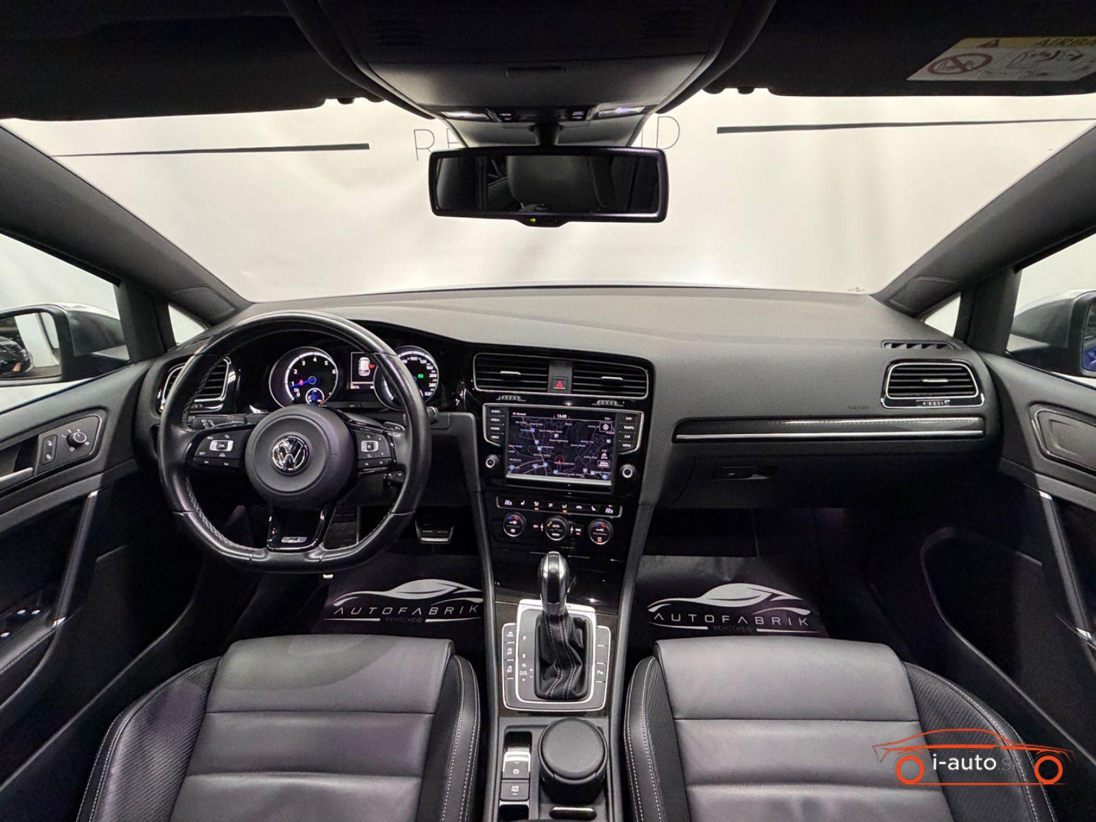 Volkswagen Golf VII 2.0 TSI R-Line 4Motion za 29490€