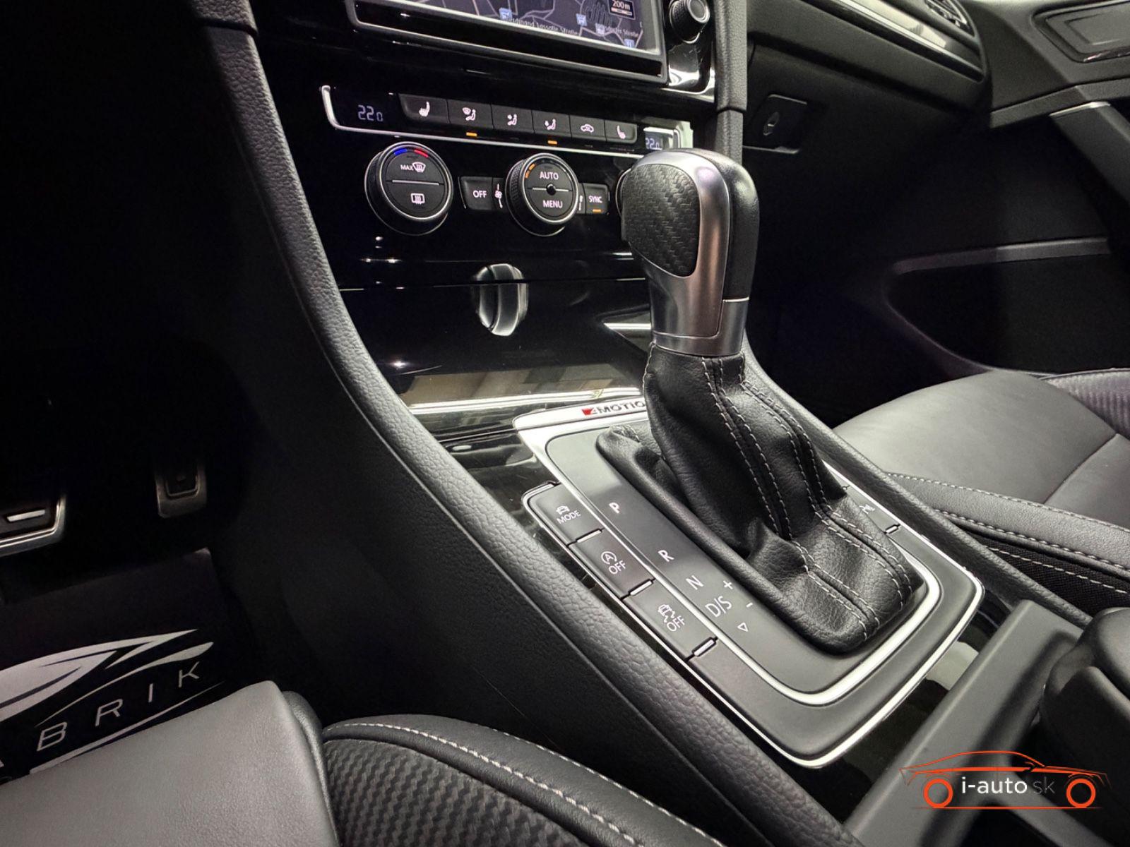 Volkswagen Golf VII 2.0 TSI R-Line 4Motion za 29490€