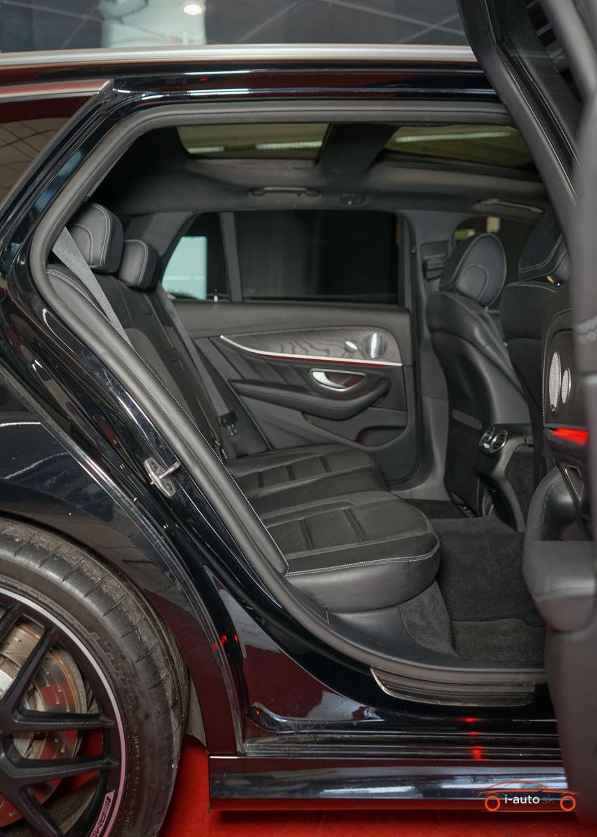 Mercedes-Benz E T  63 AMG 4Matic za 55350€