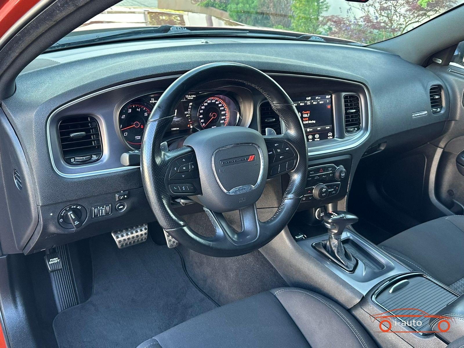 Dodge Charger R/T 5.7 V8 za 31550€