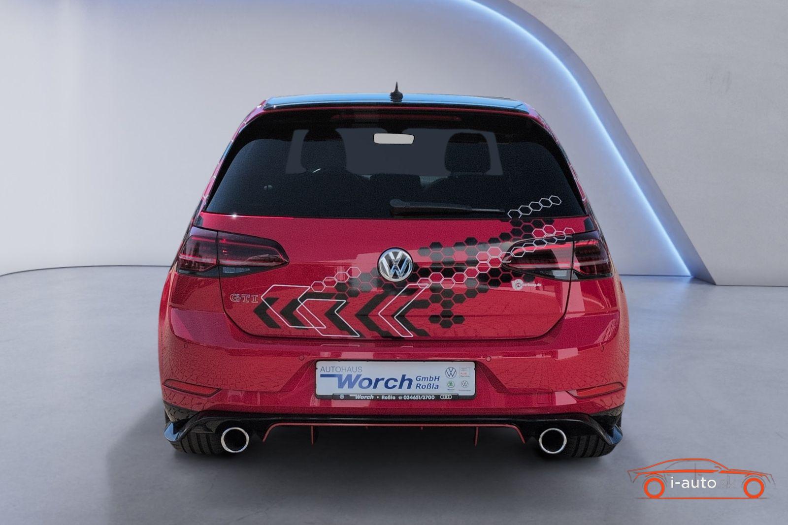 Volkswagen Golf VII TCR 2.0 TSI DSG za 29960€