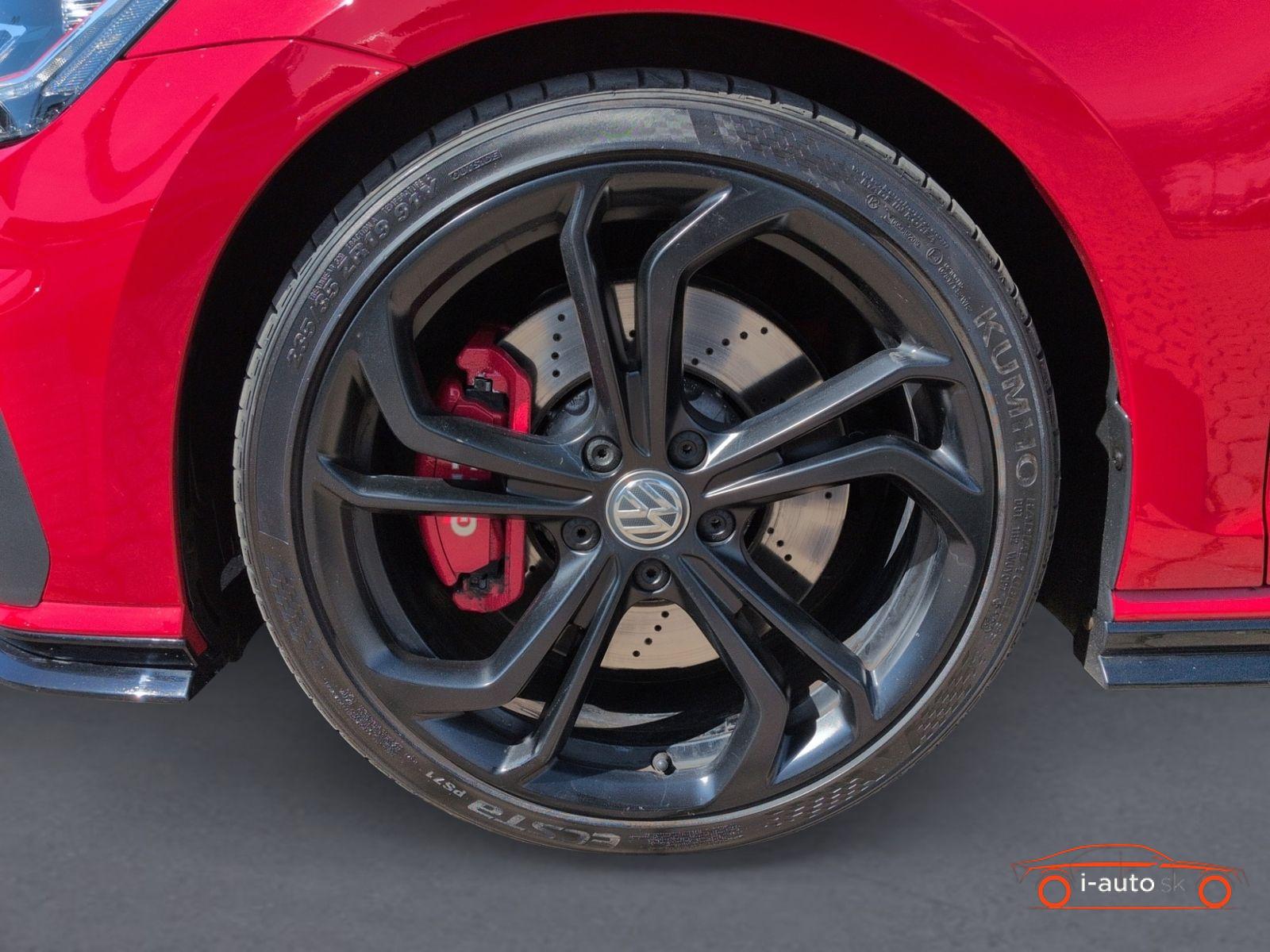 Volkswagen Golf VII TCR 2.0 TSI DSG za 29960€