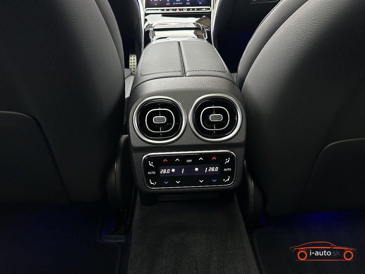Mercedes-Benz C 400e PHEV 4Matic  za 55920€