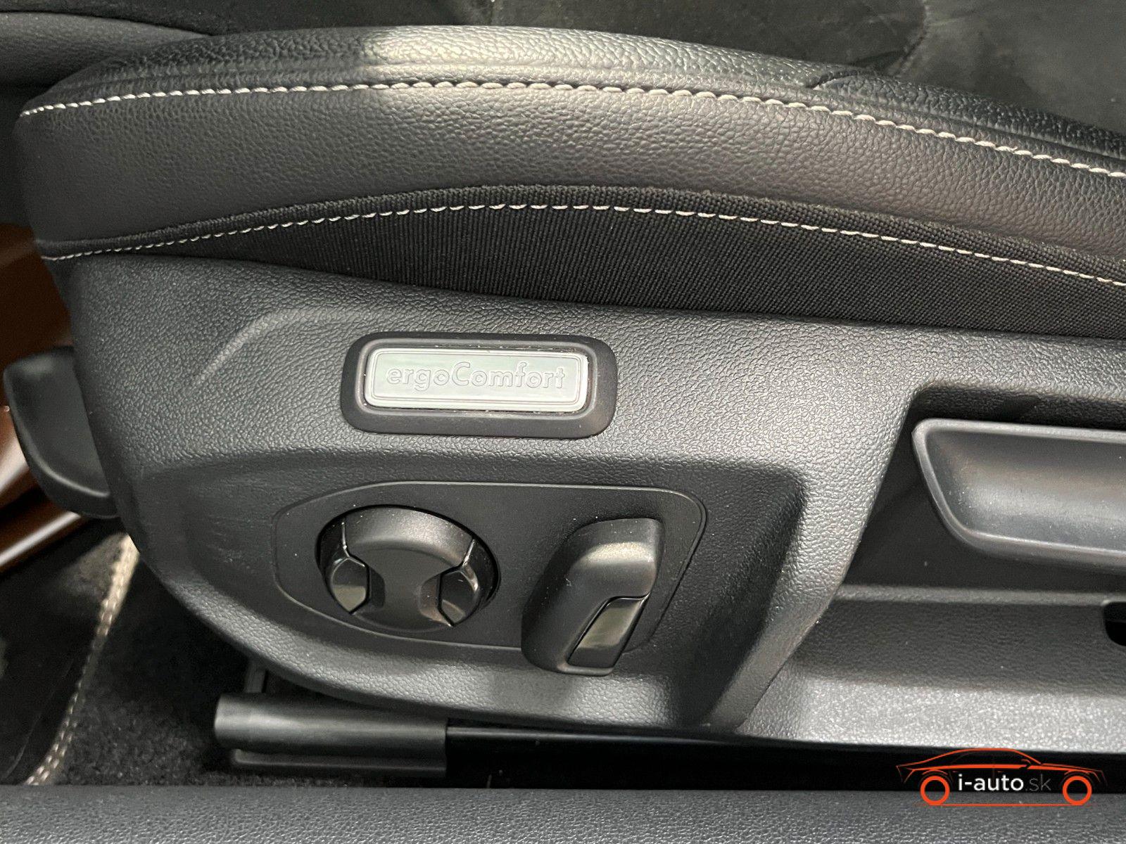 Volkswagen Arteon 2.0 TSI DSG R-Line 4Motion za 29700€