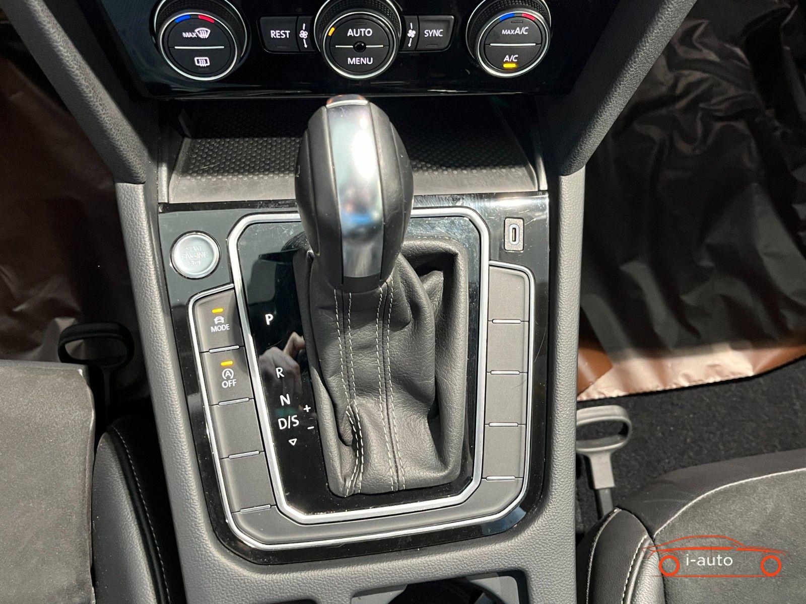 Volkswagen Arteon 2.0 TSI DSG R-Line 4Motion za 29700€