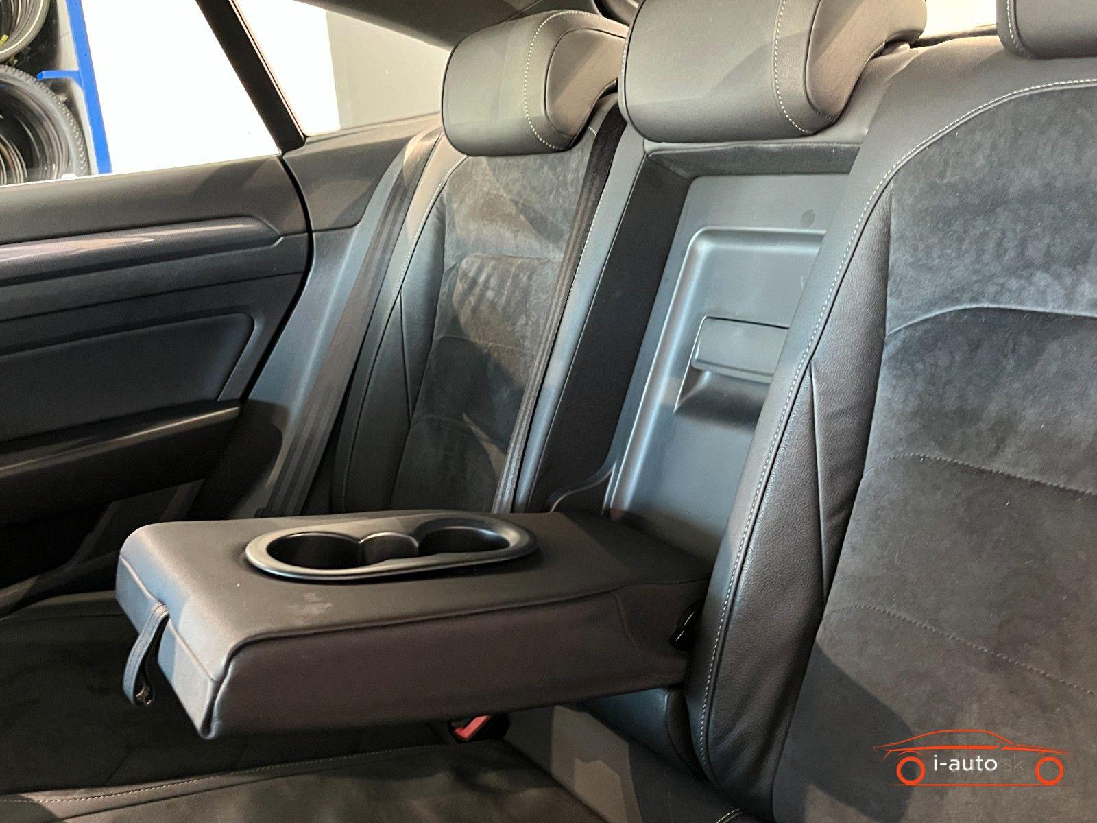 Volkswagen Arteon 2.0 TSI DSG R-Line 4Motion za 29700€