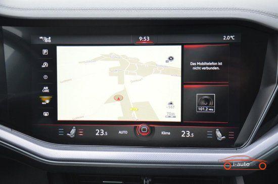 Volkswagen Touareg 3.0 V6 TDI 4Motion R-Line za 54300€