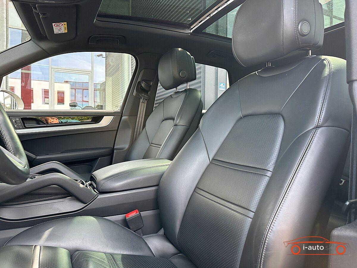 Porsche Cayenne E-Hybrid  za 85920€