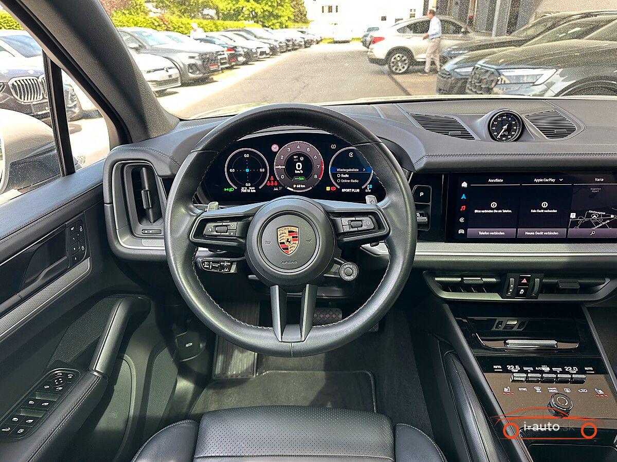 Porsche Cayenne E-Hybrid  za 85920€