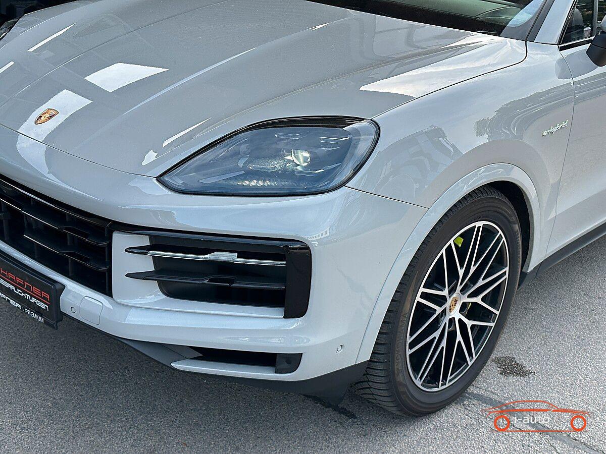 Porsche Cayenne E-Hybrid  za 85920€
