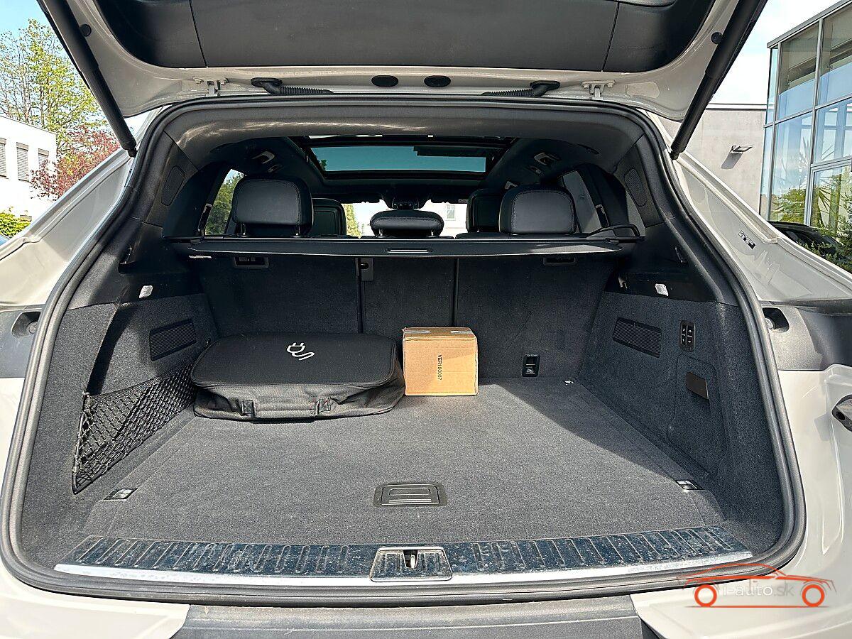 Porsche Cayenne E-Hybrid  za 85920€