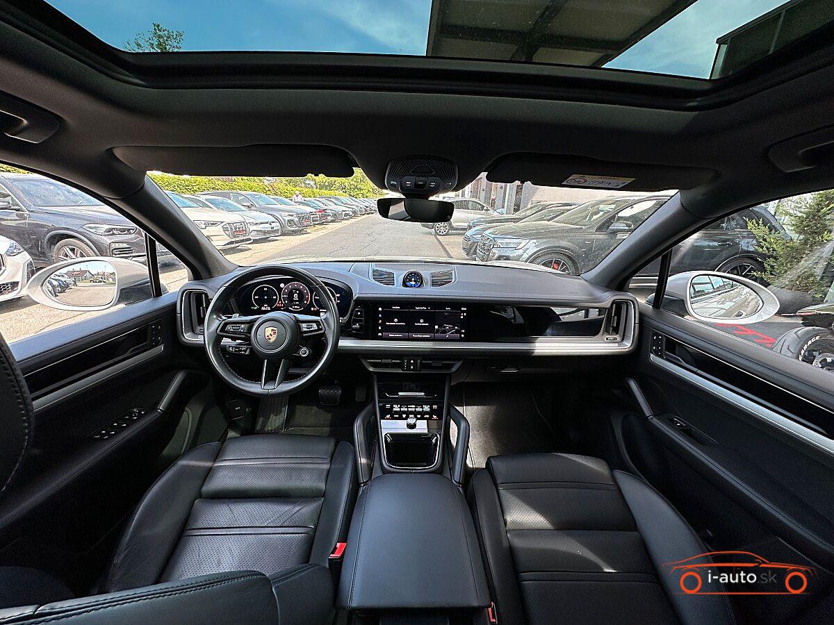 Porsche Cayenne E-Hybrid  za 85920€