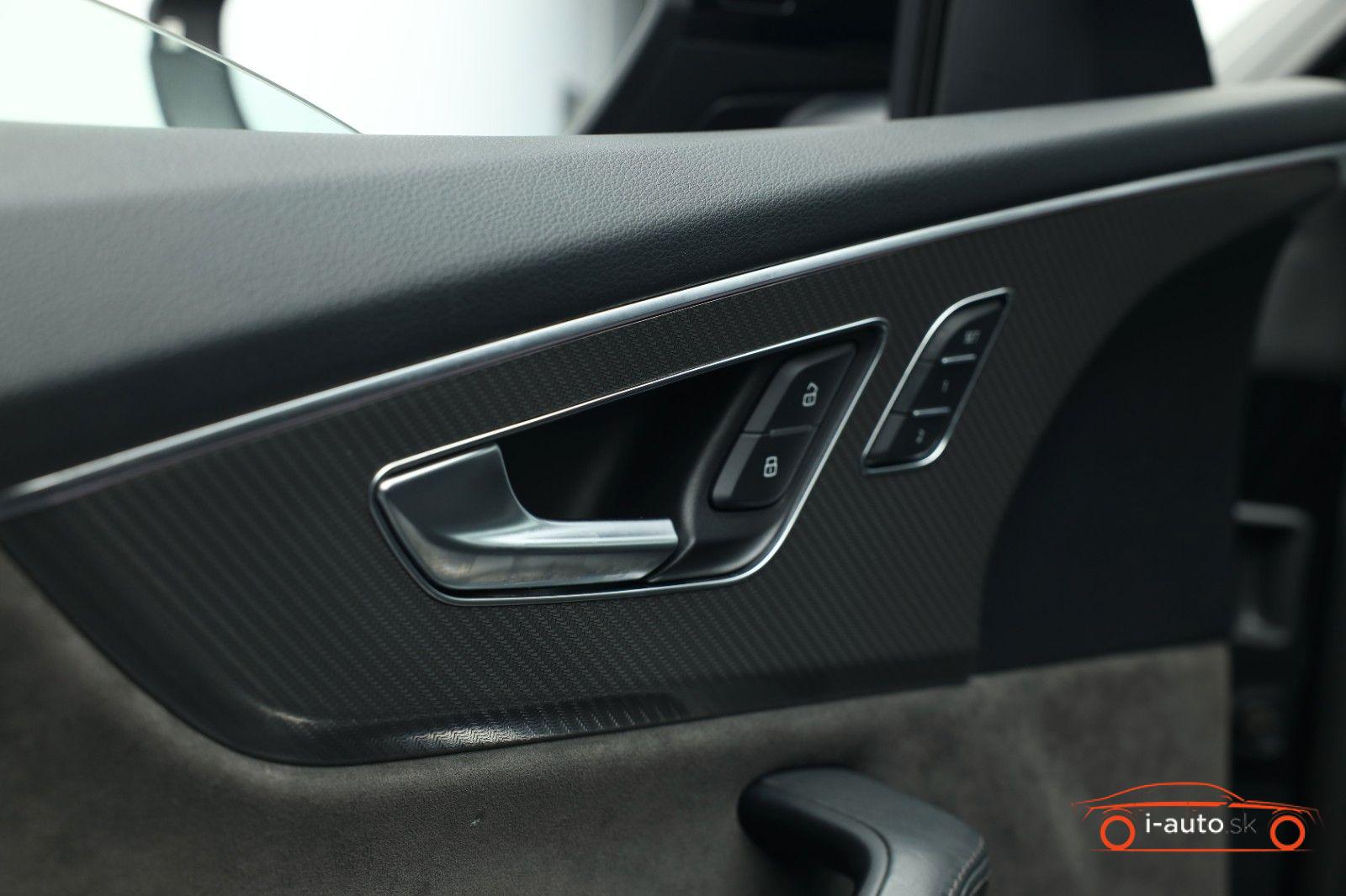 Audi RSQ8 4.0 TFSI za 93500€