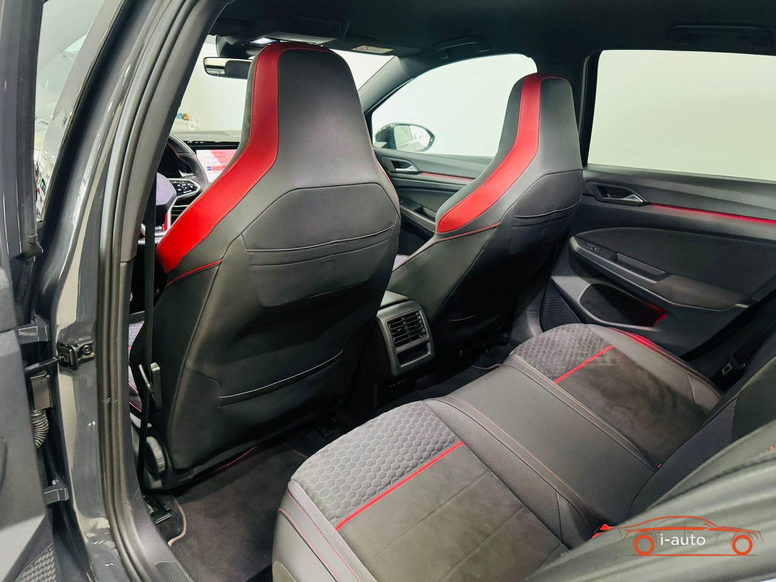 Volkswagen Golf VIII GTI 2.0 TSI DSG Clubsport za 30430€