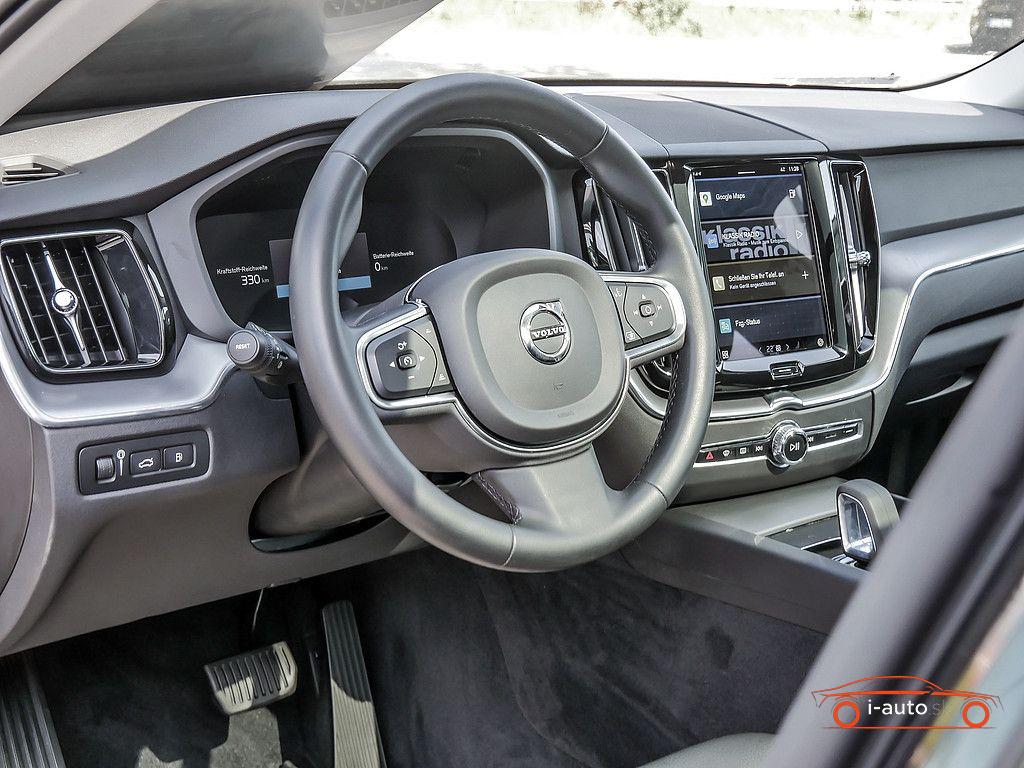 Volvo XC60 T8 Recharge Inscription Expression Recharge za 45500€