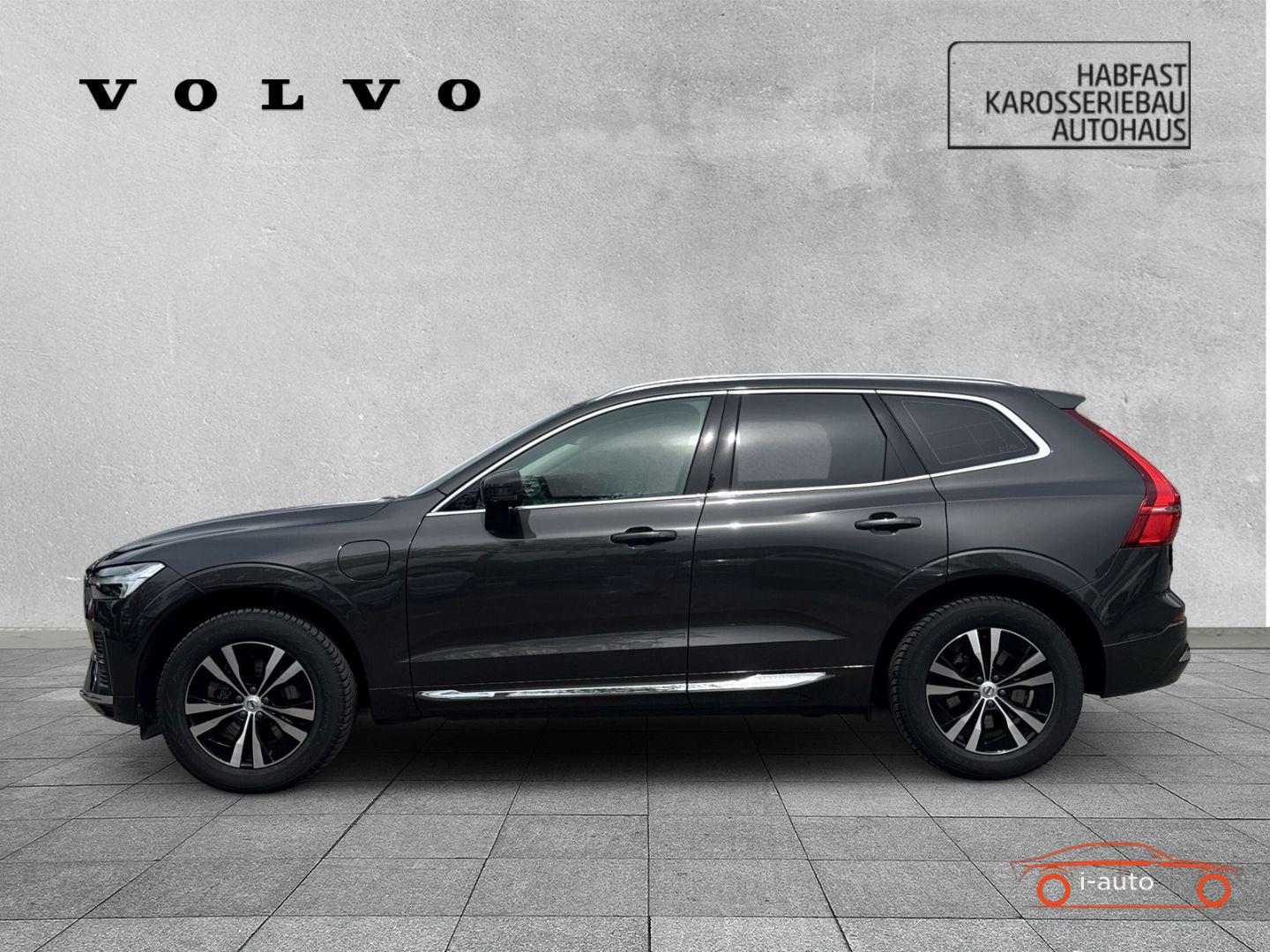 Volvo XC60 T6 Inscription Expression Recharge Plug-In  za 44800€