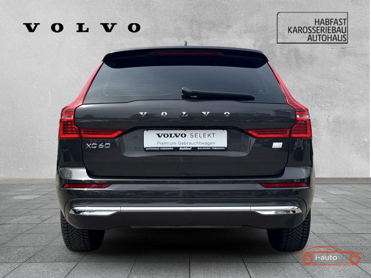 Volvo XC60 T6 Inscription Expression Recharge Plug-In  za 44800€