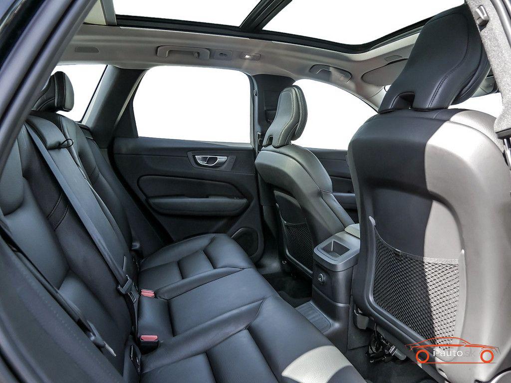 Volvo XC60 T8 Recharge Inscription Expression Recharge za 45500€