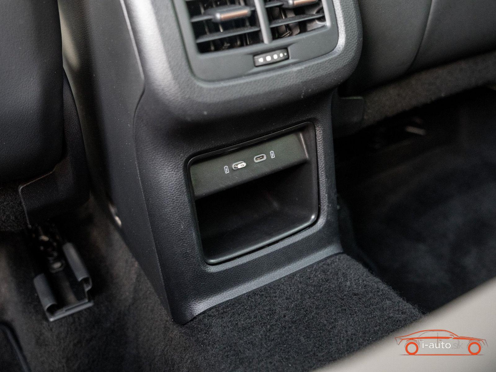 Cupra Ateca 2.0 TSI DSG 4DRIVE za 37400€