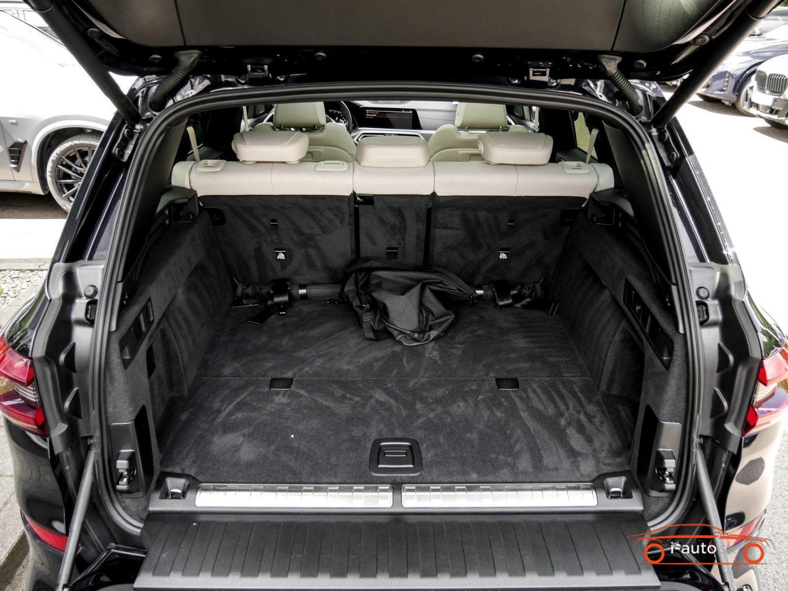 BMW X5 xDrive45e M SPORT za 55870€