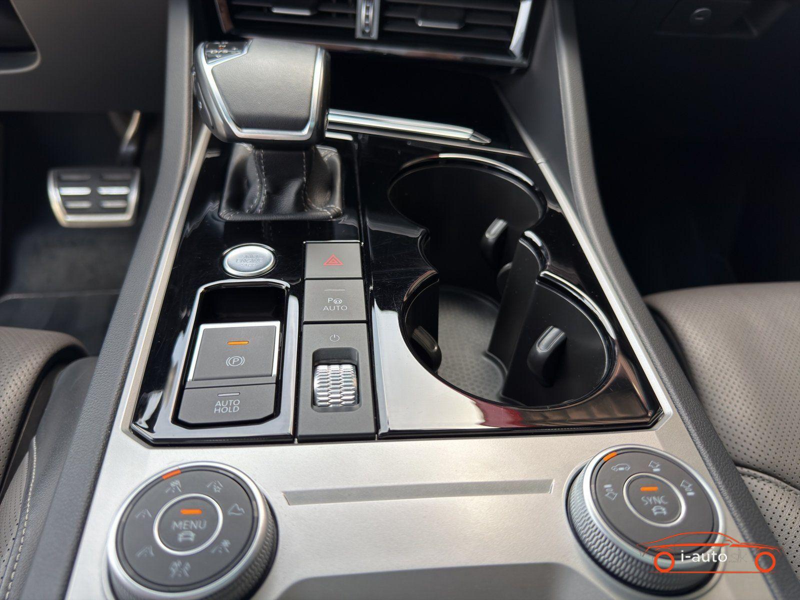Volkswagen Touareg 3.0 V6 TDI 4Motion R-Line za 47500€