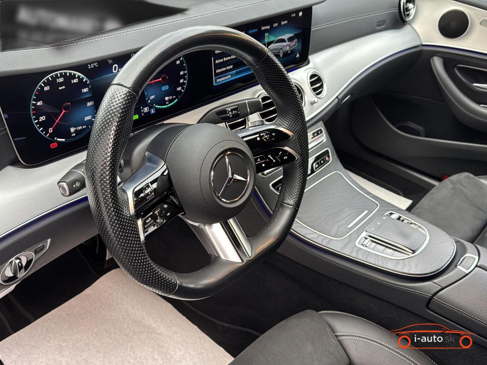 Mercedes-Benz E T 300de AMG 4M za 34140€