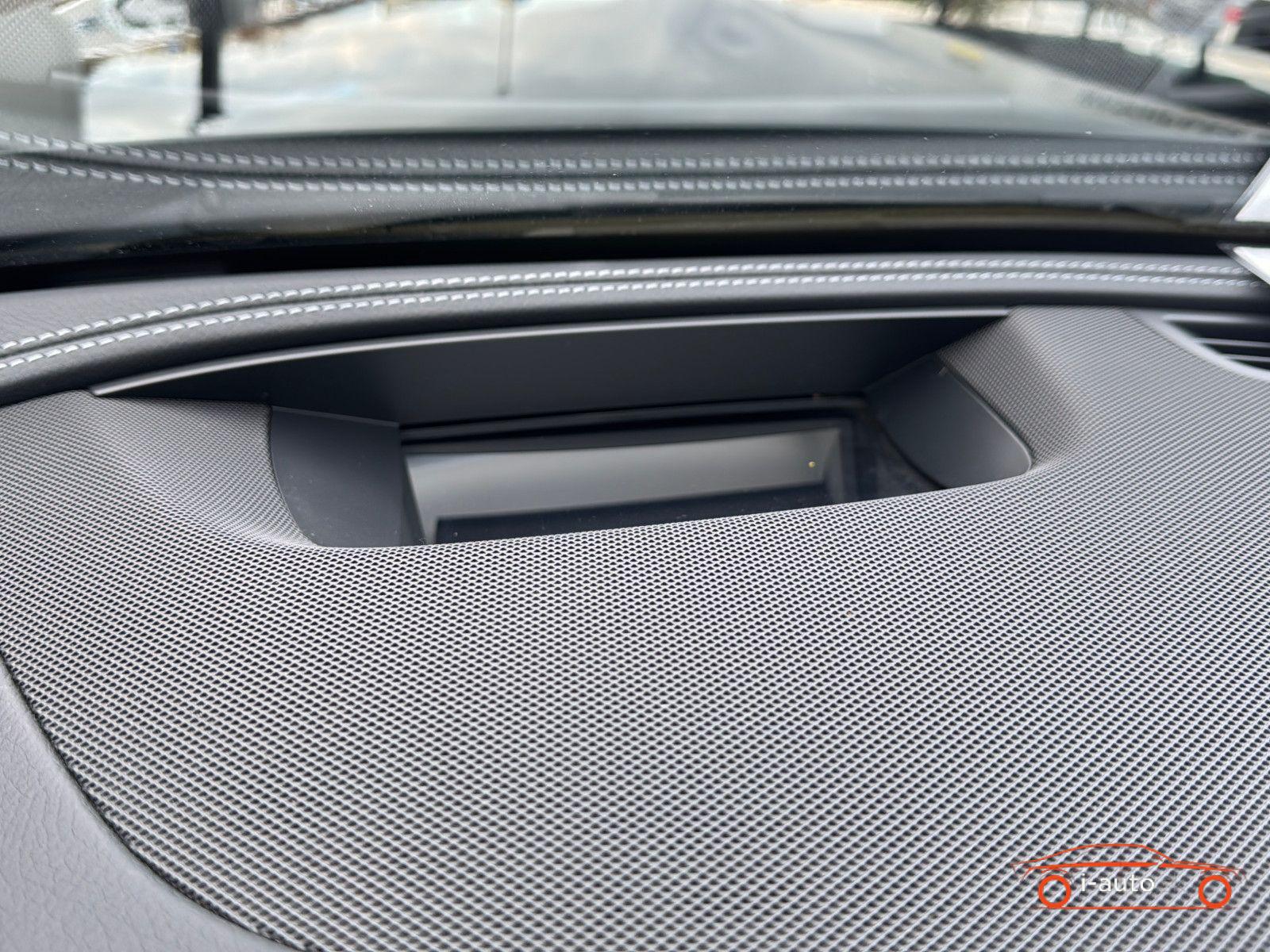 Mercedes-Benz E T 300de AMG 4M za 34140€