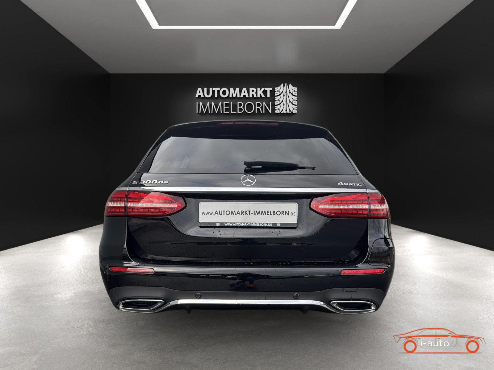 Mercedes-Benz E T 300de AMG 4M za 34140€