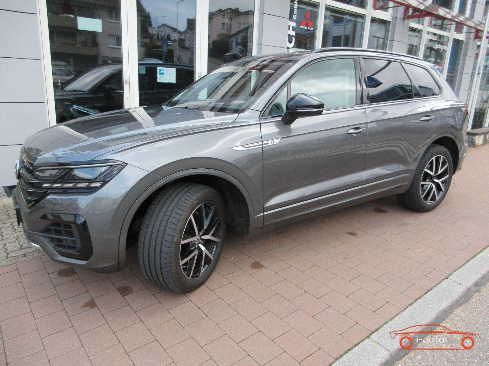Volkswagen Touareg 3.0 V6 TDI Elegance 4Motion R Line za 39710€