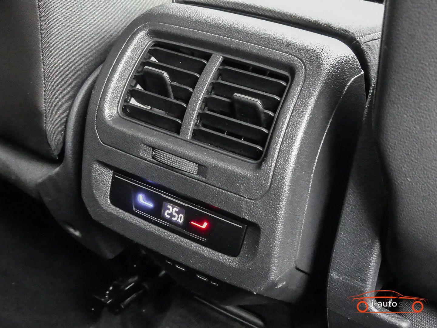 Volkswagen Touran 2.0 TDI DSG Comfortline za 35070€