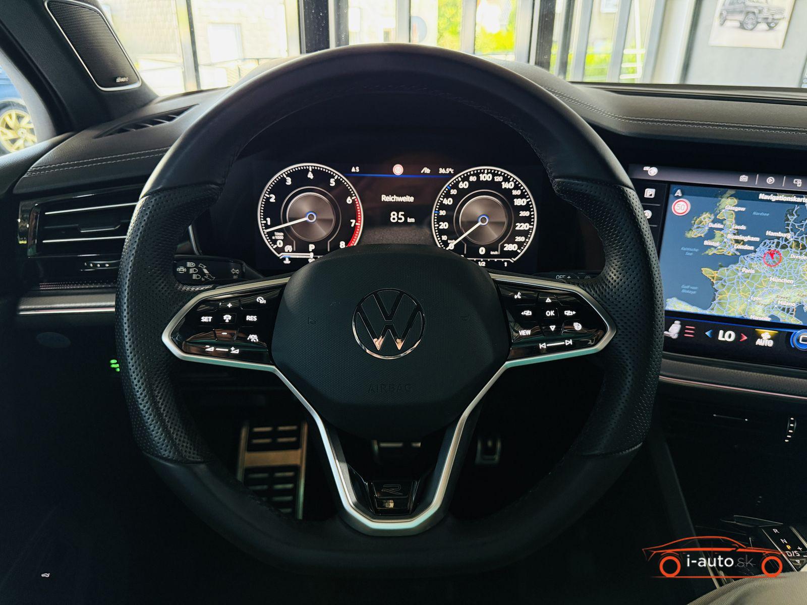 Volkswagen Touareg 3.0 TSI R-Line 4Motion za 48600€