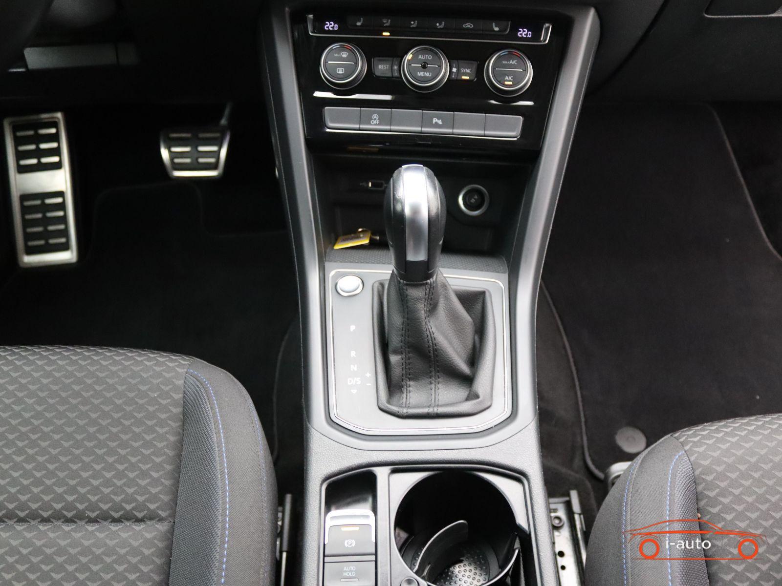 Volkswagen Touran 2.0 TDI DSG United za 28110€