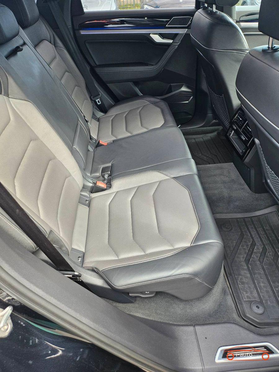 Volkswagen Touareg 3.0 V6 TDI 4MOTION  R-Line za 46460€