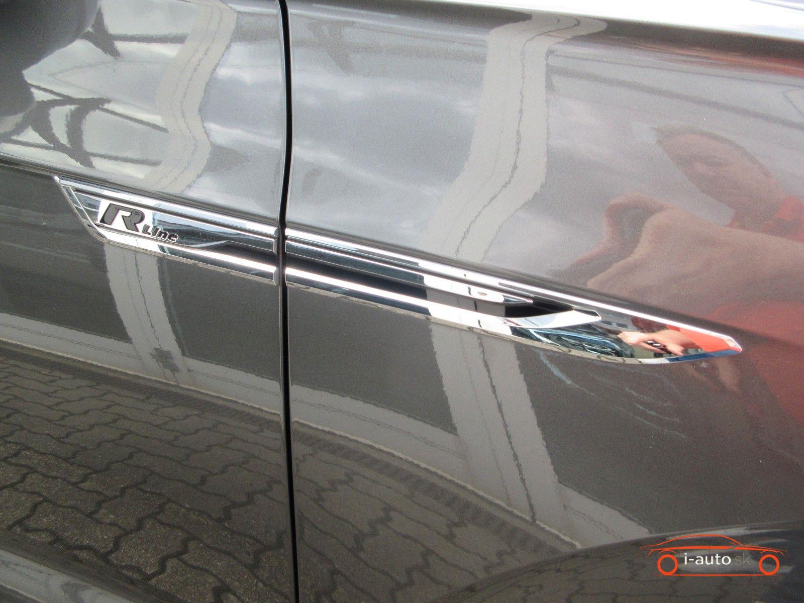 Volkswagen Touareg 3.0 V6 TDI Elegance 4Motion R Line za 39710€