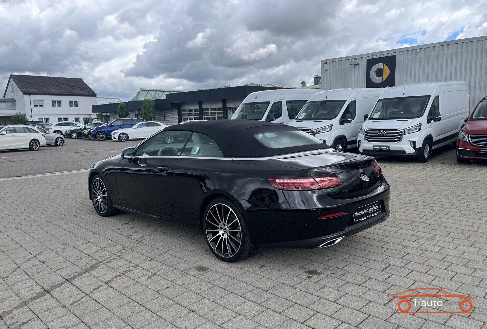 Mercedes-Benz E 200 Cabrio AMG za 44000€