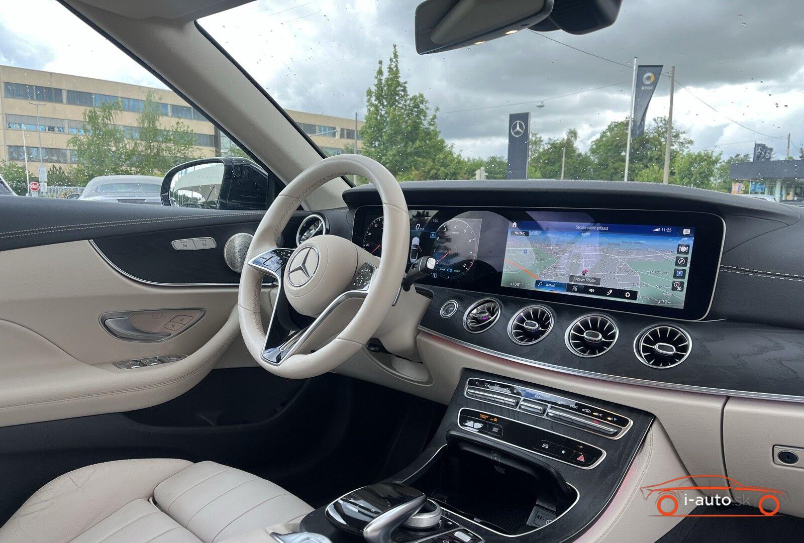 Mercedes-Benz E 200 Cabrio AMG za 44000€