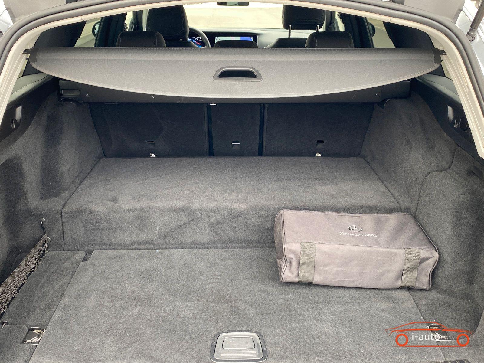Mercedes-Benz E T 300de AMG za 31800€