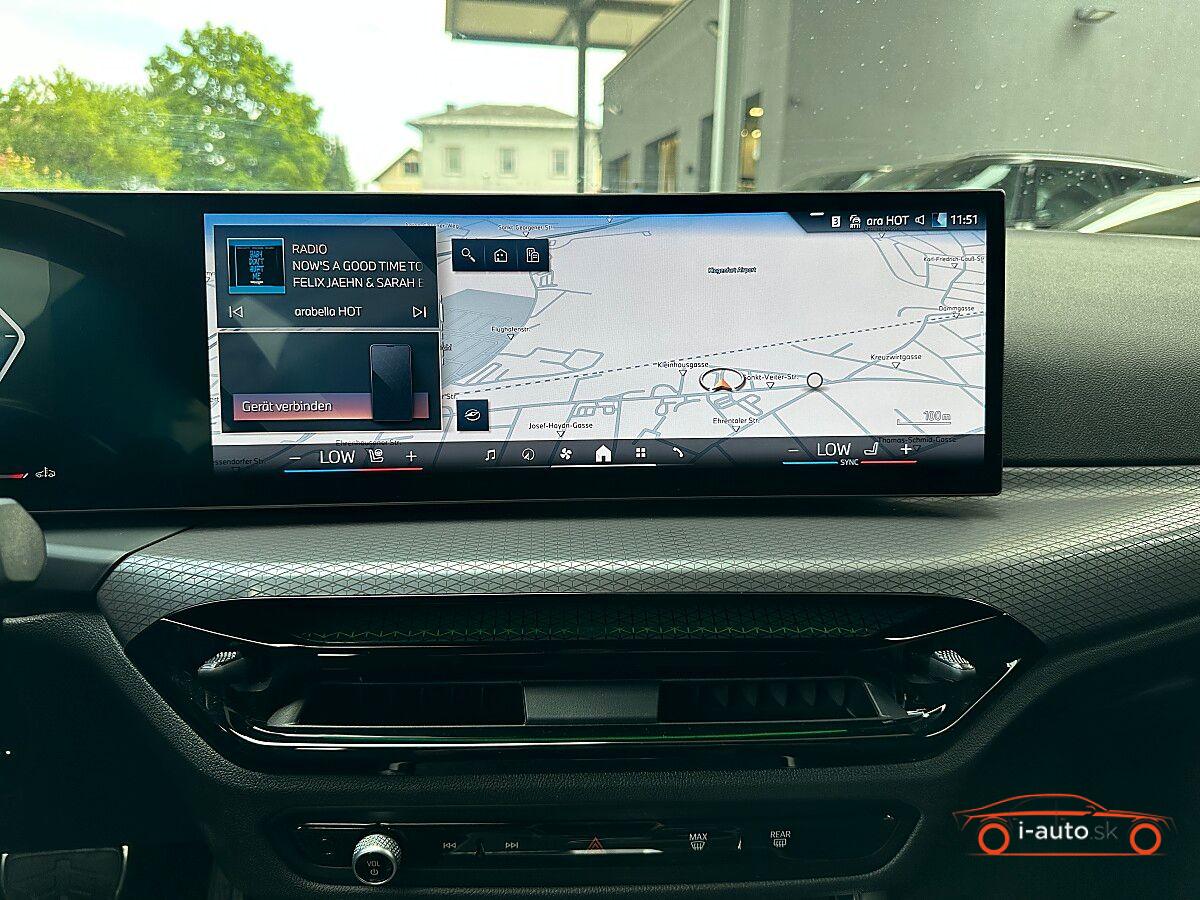 BMW 3 Touring 330i xDrive Touring M-Paket  za 39900€