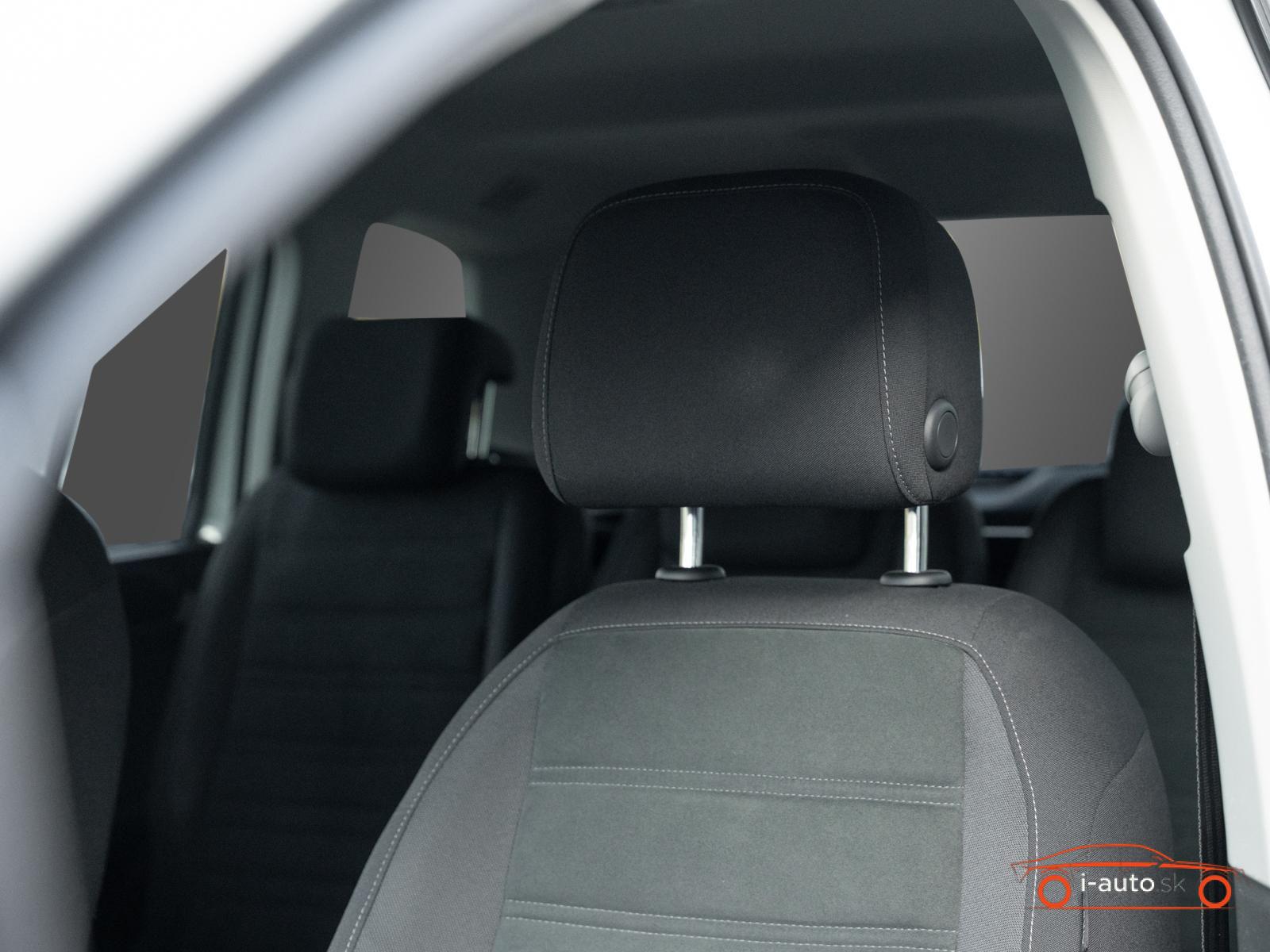 Volkswagen Touran 2.0 TDI DSG Highline Family za 28400€