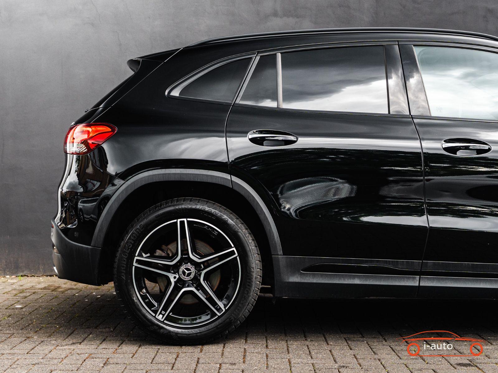 Mercedes-Benz GLA 220d 4Matic AMG LINE za 33100€