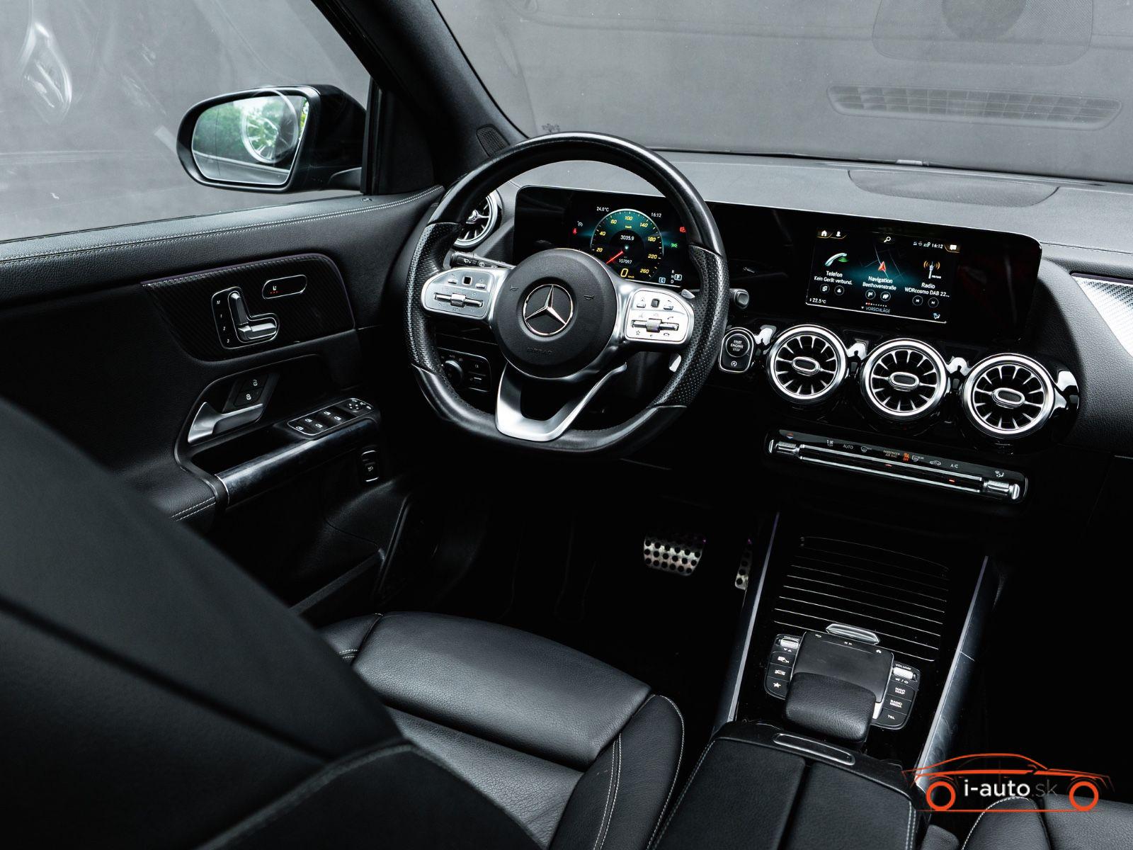 Mercedes-Benz GLA 220d 4Matic AMG LINE za 33100€