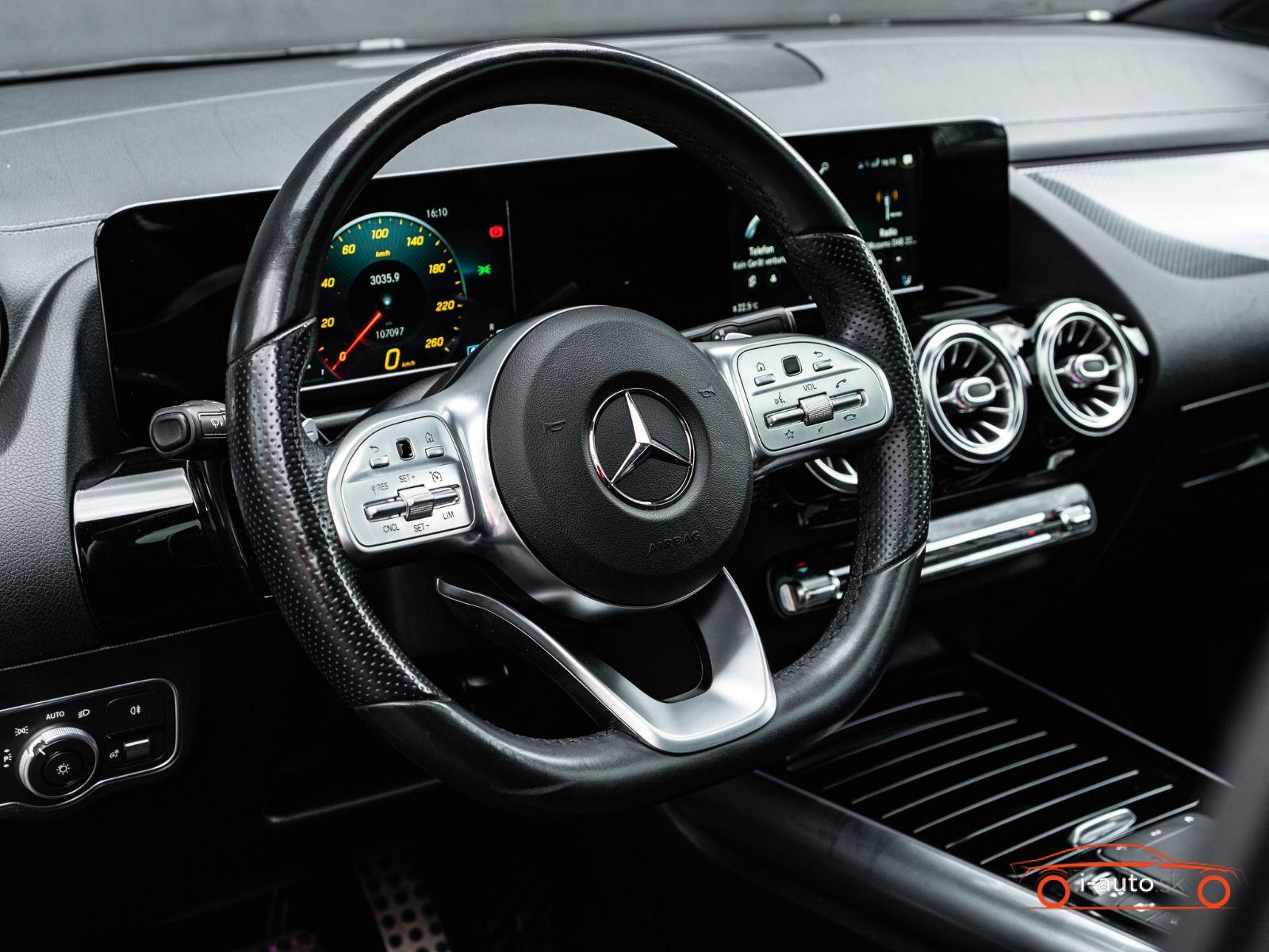 Mercedes-Benz GLA 220d 4Matic AMG LINE za 33100€
