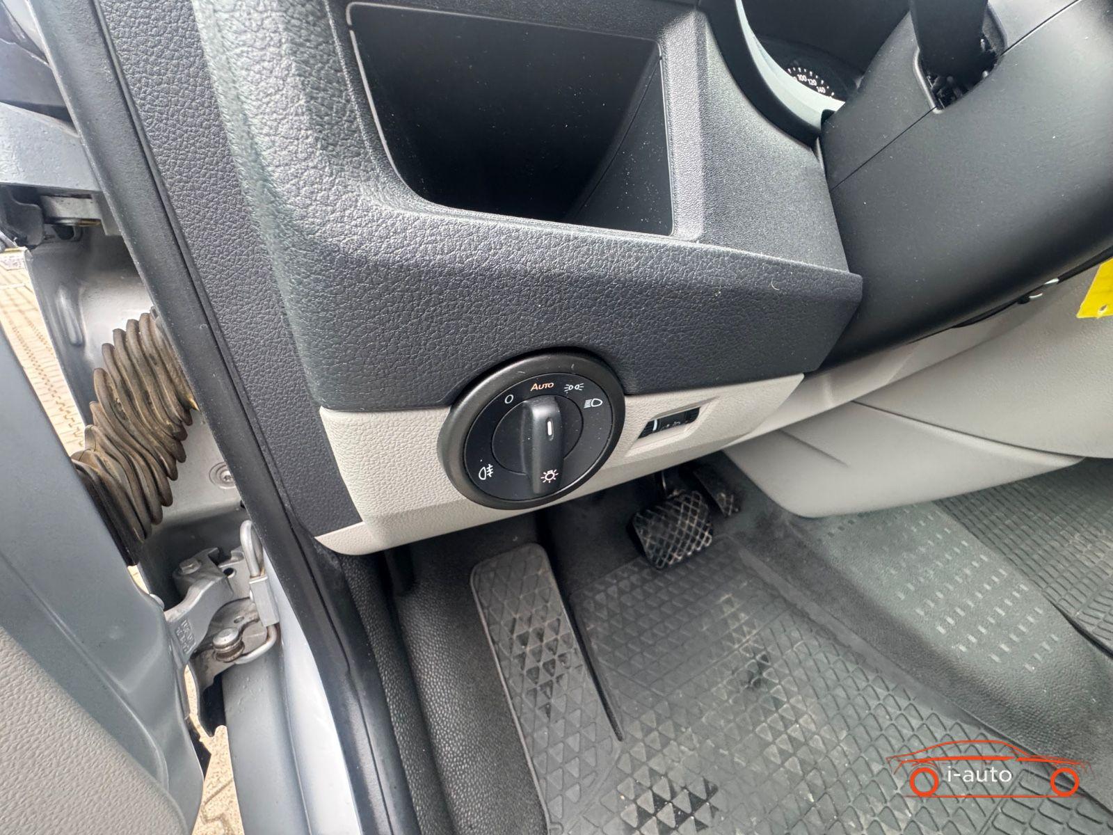 Volkswagen T6 Caravelle 2.0 TDI DSG za 31990€