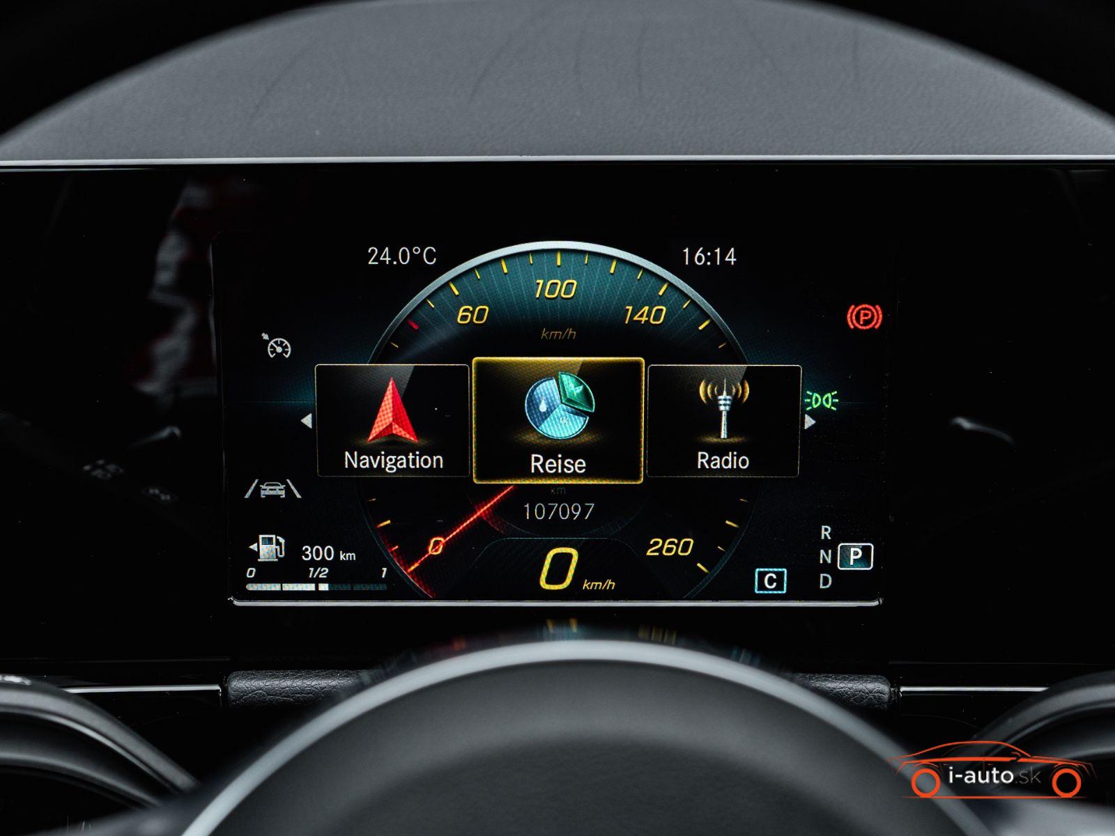 Mercedes-Benz GLA 220d 4Matic AMG LINE za 33100€