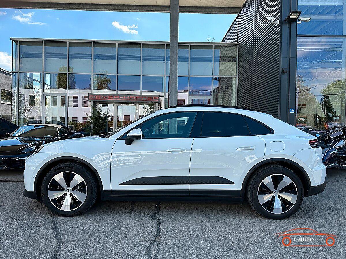 Porsche Macan 4 Electric  za 85470€