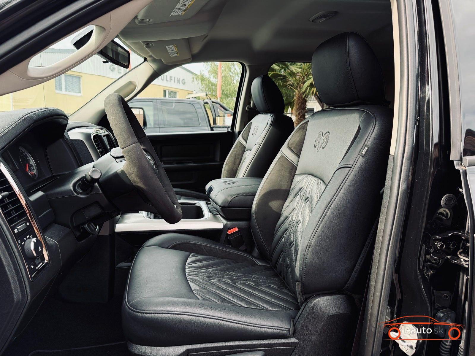 Dodge RAM 5.7 V8 4X4 za 43500€