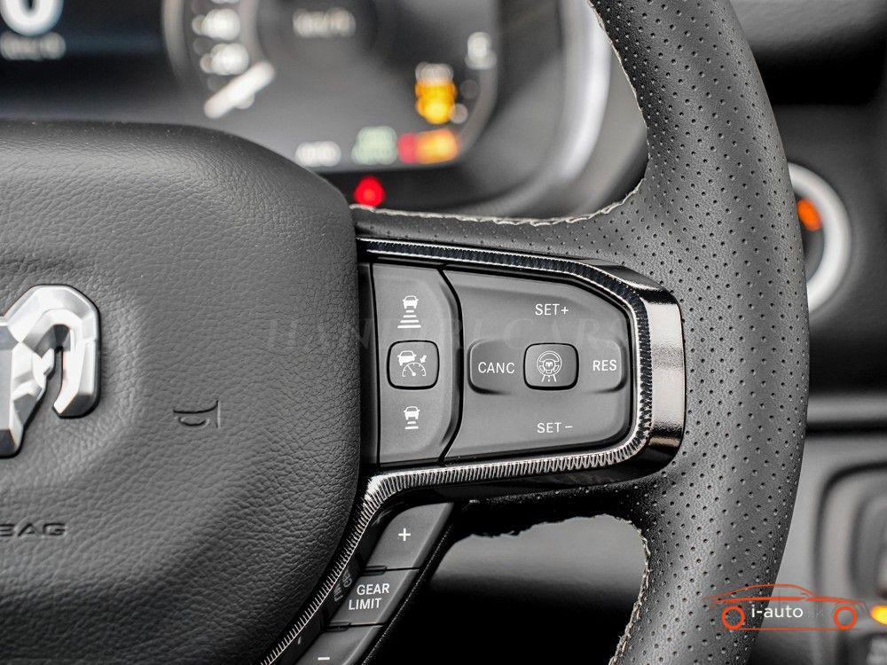 Dodge RAM 5.7L V8 HEMI za 85500€