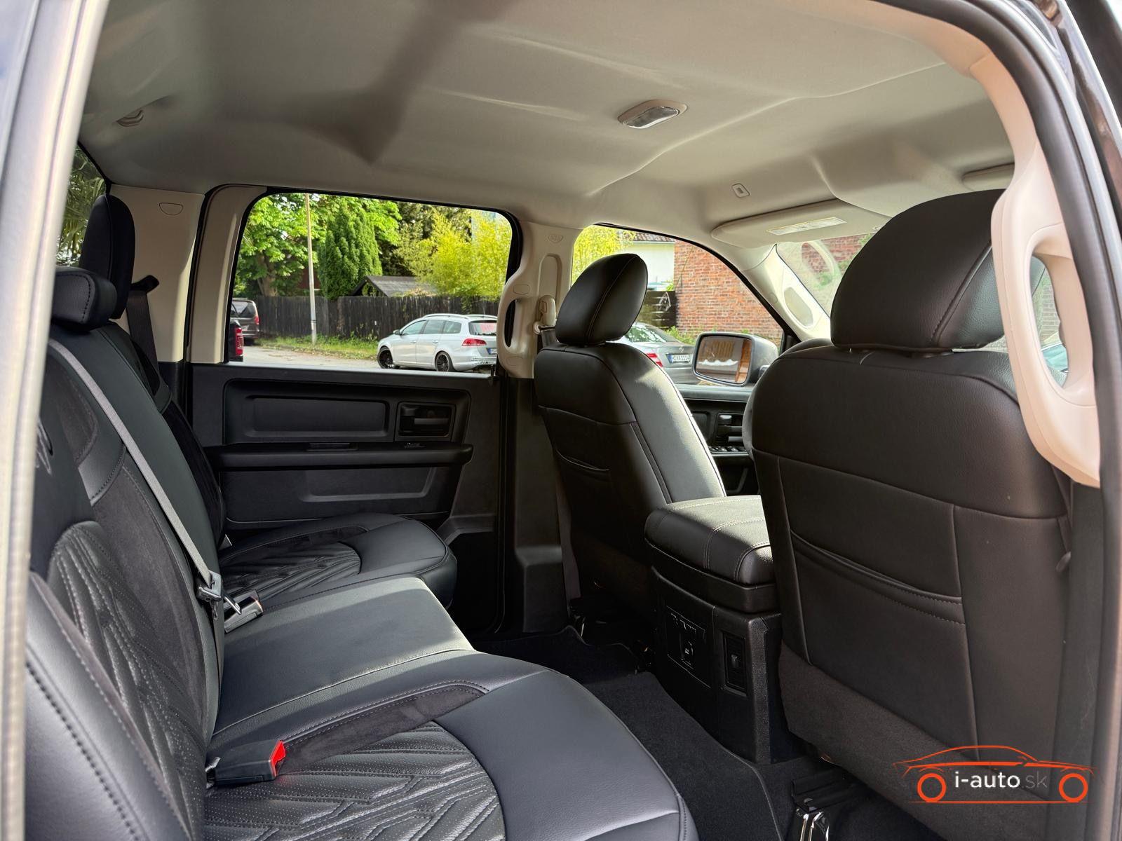 Dodge RAM 5.7 V8 4X4 za 43500€