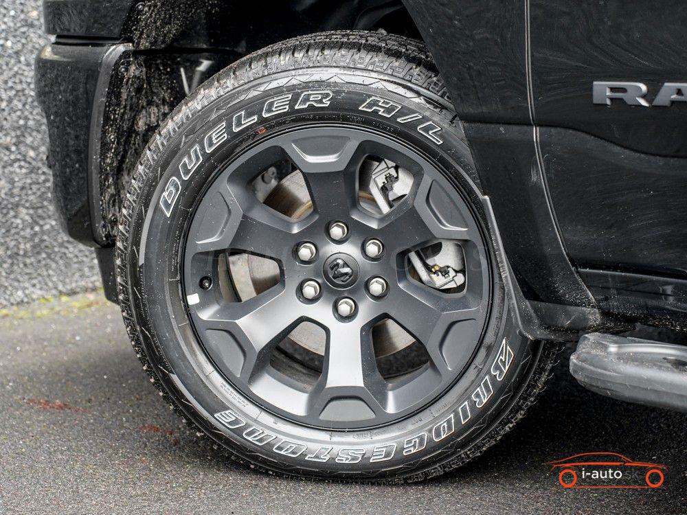 Dodge RAM 5.7L V8 HEMI za 85500€